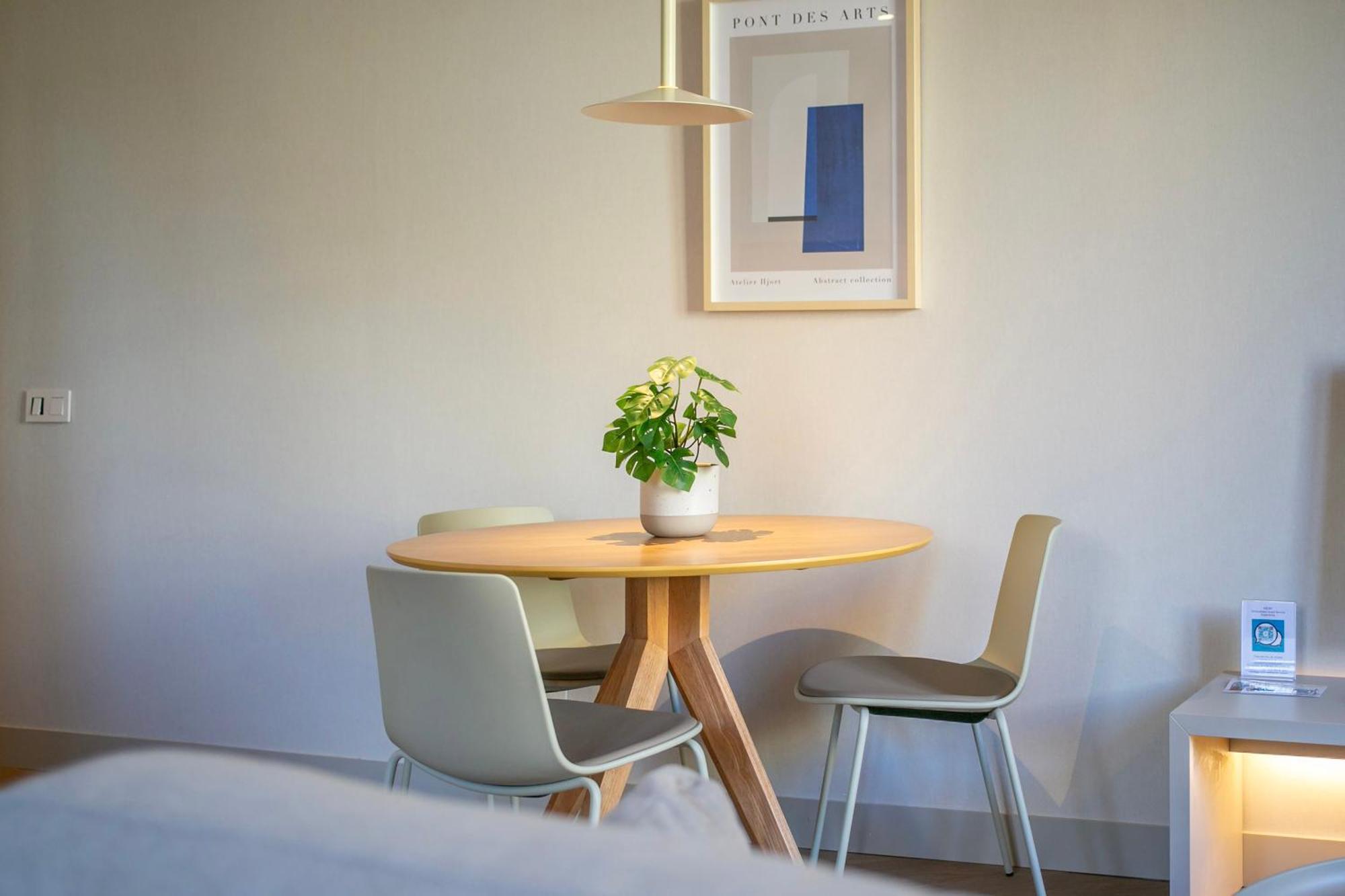 Fisa Rentals Ramblas Apartments Barcelona Ngoại thất bức ảnh